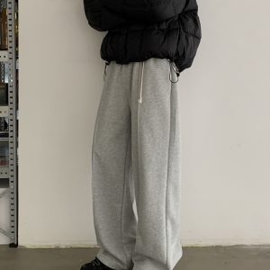 Unisex Vintage-Inspired Wide-Leg Sweatpants - Casual Streetwear for Winter - Trendy Loose Fit Sports Pants