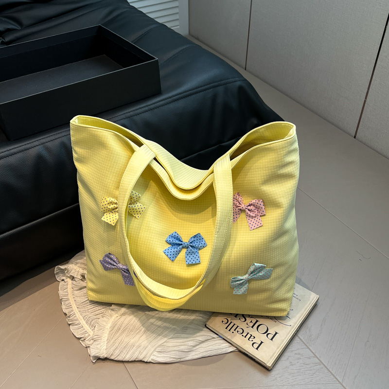 Versatile Bowknot Canvas Shoulder Bag for Women - Casual Commuting Tote and College Student Bag