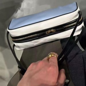 Versatile Color Block Splicing Handheld Shoulder Baguette Bag – Trendy 2025 Internet Celebrity Fashion for Stylish Girls
