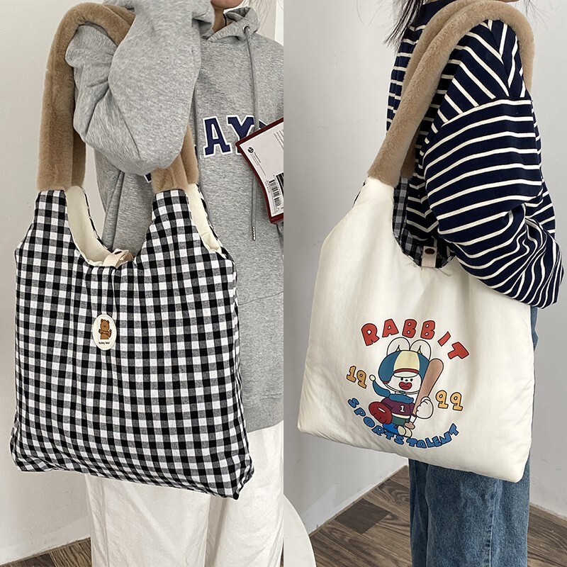 Versatile Double-Sided Large Capacity Shoulder Bag - Retro Japanese Style Cute Student Class Tote for Autumn and Winter