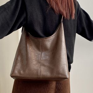 Versatile Large Capacity Tote Bag for Women - Stylish Shoulder & Crossbody Bag for Spring and Summer, Trendy Niche Design