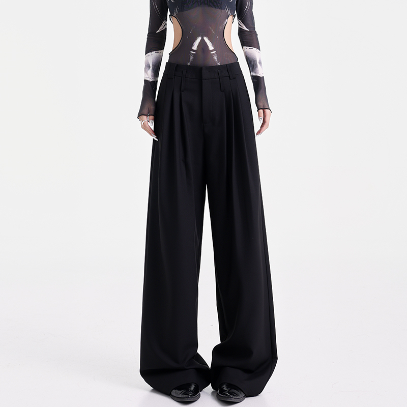 Versatile Loose Straight Black Suit Pants for Women - Early Autumn Casual Style, Chic and Comfortable Everyday Wear