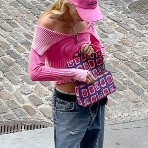 Vertical Striped Zip-Up Long Sleeve Knitted Sweater for Women - Off-Shoulder Slim Fit Crop Top, Trendy Y2K Style