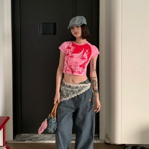 Vintage American Comic Girl Round Neck Crop Top for Women - Slim Fit Short Sleeve T-Shirt - Y2K Summer Style