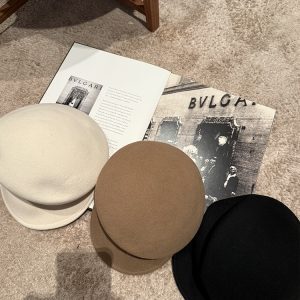 Vintage Black Wool Felt Newsboy Cap for Women - Autumn Winter Equestrian Octagonal Beret Style Hat