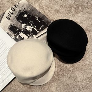 Vintage Black Wool Felt Newsboy Cap for Women - Autumn Winter Equestrian Octagonal Beret Style Hat