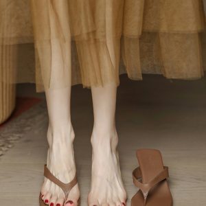 Vintage Brown Leather High-Heeled Flip-Flops for Women, Thin Heels Slip-On Outdoor Sandals, Summer Fashion Footwear