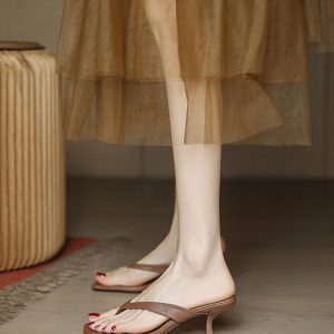 Vintage Brown Leather High-Heeled Flip-Flops for Women, Thin Heels Slip-On Outdoor Sandals, Summer Fashion Footwear