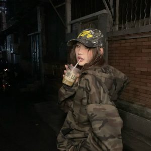 Vintage Camouflage Fleece Hooded Sweatshirt for Men and Women, Loose Fit Casual Jacket for Spring and Autumn, 90s Style Unisex Fashion