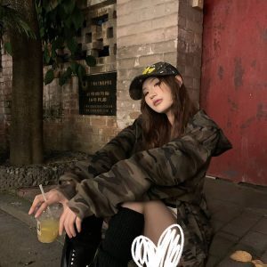 Vintage Camouflage Fleece Hooded Sweatshirt for Men and Women, Loose Fit Casual Jacket for Spring and Autumn, 90s Style Unisex Fashion