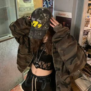 Vintage Camouflage Fleece Hooded Sweatshirt for Men and Women, Loose Fit Casual Jacket for Spring and Autumn, 90s Style Unisex Fashion