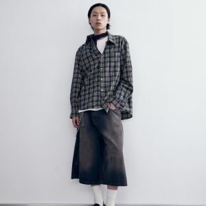 Vintage Distressed Loose Fit Cropped Pants for Men and Women - Casual Straight Leg Jeans in Dirty Wash - Trendy 90s Style