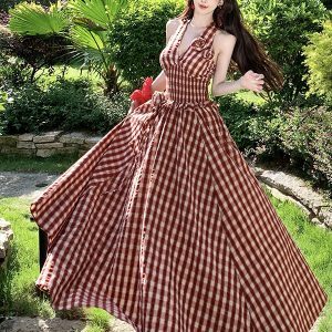 Vintage French Plaid Halter Strap Dress for Women with Handmade Floral Ties, Ideal for Seaside Vacations and Summer Photos