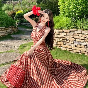 Vintage French Plaid Halter Strap Dress for Women with Handmade Floral Ties, Ideal for Seaside Vacations and Summer Photos