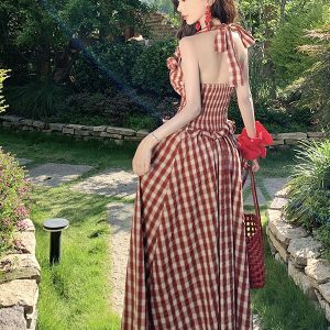 Vintage French Plaid Halter Strap Dress for Women with Handmade Floral Ties, Ideal for Seaside Vacations and Summer Photos