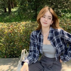 Vintage French Plaid Shirt for Women - Chic Long Sleeve Autumn Jazz Top, Unique Short Jacket in Hong Kong Style