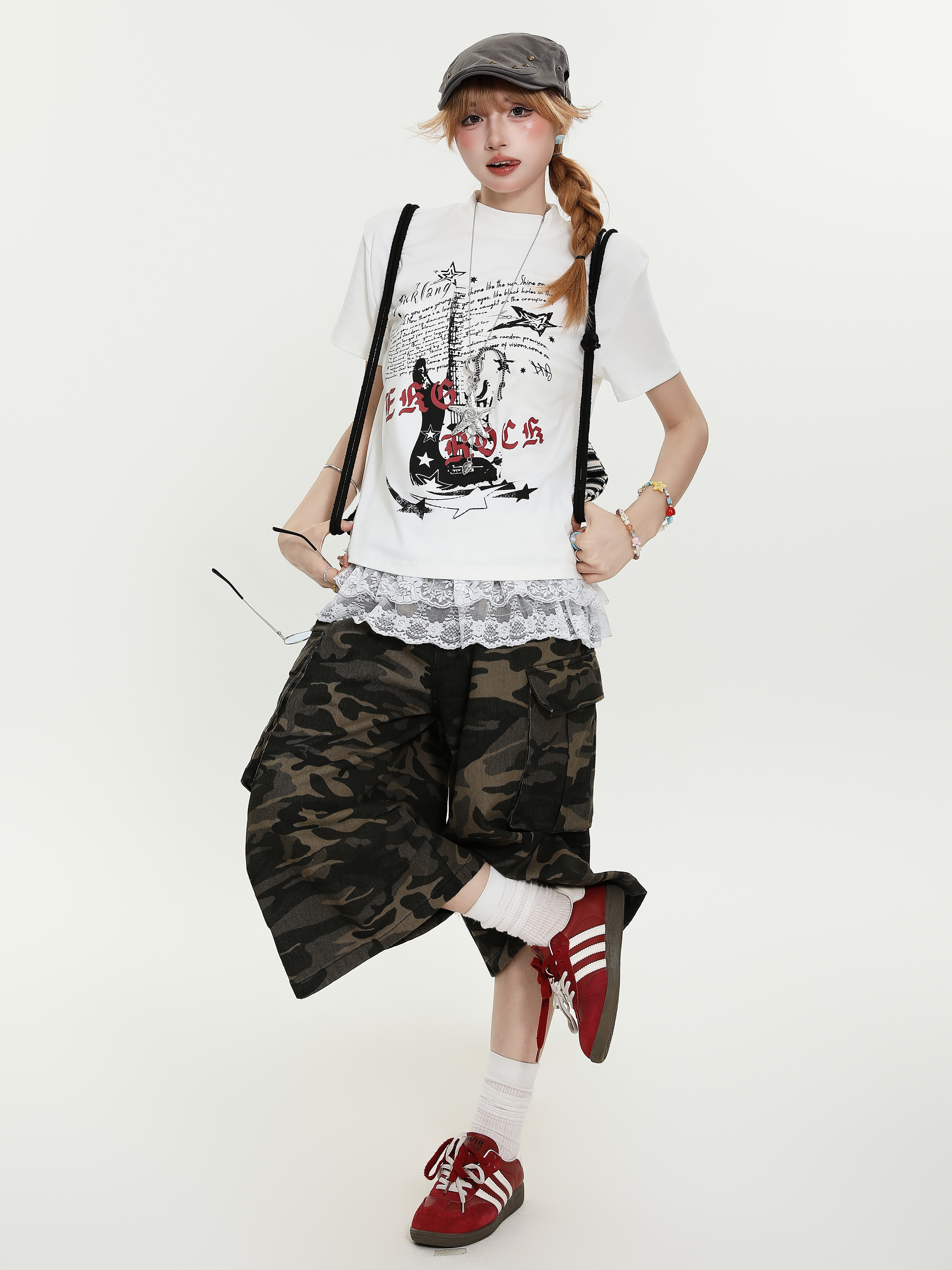 Vintage Guitar Print Short Sleeve T-Shirt for Women - American Style Summer Casual Top, Trendy Streetwear Fashion