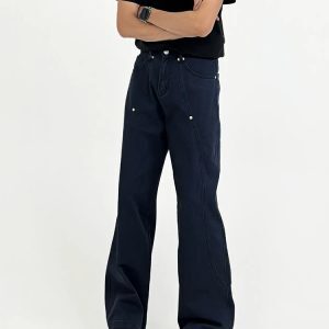 Vintage High Street Casual Pants for Men, Straight Leg with Slight Flare, Cut Workwear Style, Clean Fit Long Trousers