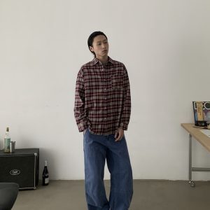 Vintage-Inspired Unisex Loose Plaid Long Sleeve Shirt - Versatile Commuter Jacket for Trendy 90s Style Looks