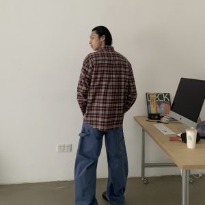 Vintage-Inspired Unisex Loose Plaid Long Sleeve Shirt - Versatile Commuter Jacket for Trendy 90s Style Looks