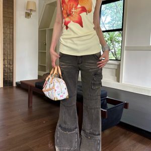 Vintage Multi-Pocket Heavyweight Distressed Flared Jeans - Retro 90s Style Flared Pants for a Trendy Look