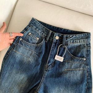 Vintage Washed Distressed Denim Capri Shorts for Women - Summer Loose Wide-Leg Straight-Leg Style, Retro Fashion