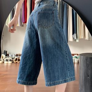 Vintage Washed Distressed Denim Capri Shorts for Women - Summer Loose Wide-Leg Straight-Leg Style, Retro Fashion