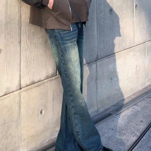 Vintage Washed Micro-Flare Jeans for Men and Women - Slim Fit, Flattering High VIBE Style, Versatile 90s Inspired Fashion