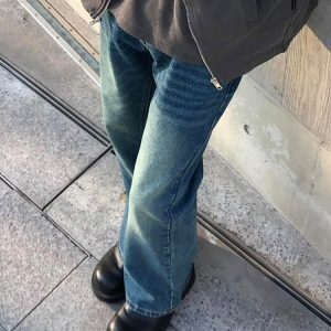 Vintage Washed Micro-Flare Jeans for Men and Women - Slim Fit, Flattering High VIBE Style, Versatile 90s Inspired Fashion