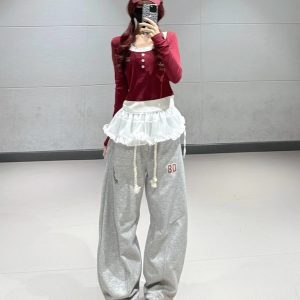 Vintage Wine Red Lace Spliced Short Top with Gray Casual Curved Blade Pants - Stylish Thin Dance Sports Outfit for Y2K Vibes