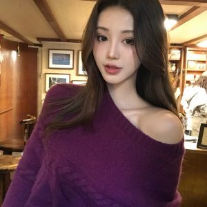 Vintage Wisteria Flower High Neck Sweater - Women's Autumn Winter Loose Top, Versatile Temperament Style for 90s and Y2K Fashion