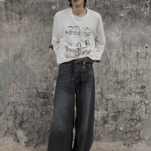 Waffle Sleeve Long Sleeve T-shirt with Rock Illustration Print - Trendy Casual Top for Y2K and 90s Inspired Looks