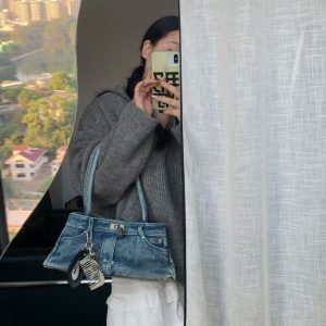 Washed Denim Retro Handheld Underarm Bag with Mirror Pendant – Fashionable Y2K Shoulder Bag for Women