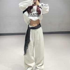White Letter Print Long Sleeve Sweatshirt for Women - American Style Loose Top for Autumn Winter Hip Hop Dance Fashion