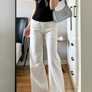 White Low Waist Flared Jeans for Women, Summer Style, Loose Wide-Leg Fit, Flattering for Petite Figures, Trendy Non-Skinny Pants