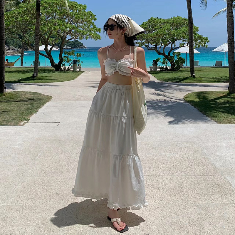 White Padded Strap Tank Top and High-Waisted Cake Skirt Two-Piece Set for Women - Summer Seaside Vacation Style