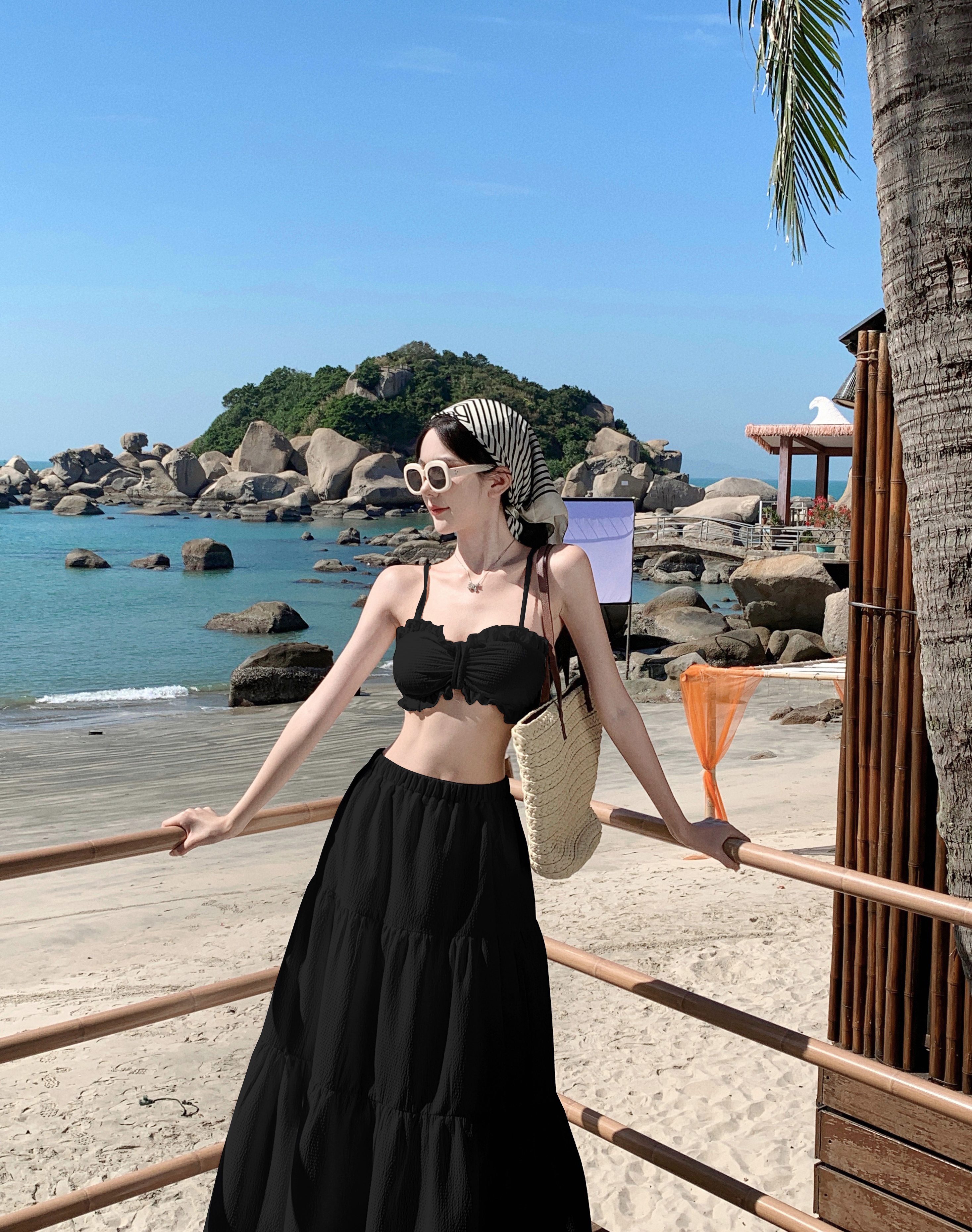 White Padded Strap Tank Top and High-Waisted Cake Skirt Two-Piece Set for Women - Summer Seaside Vacation Style