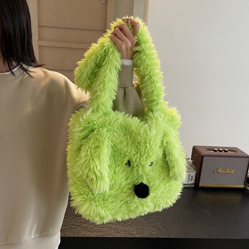 Winter 2024 Plush Handbag for Women, Cute Furry Crossbody Bag, Fashionable Casual Tote, Versatile Winter Style