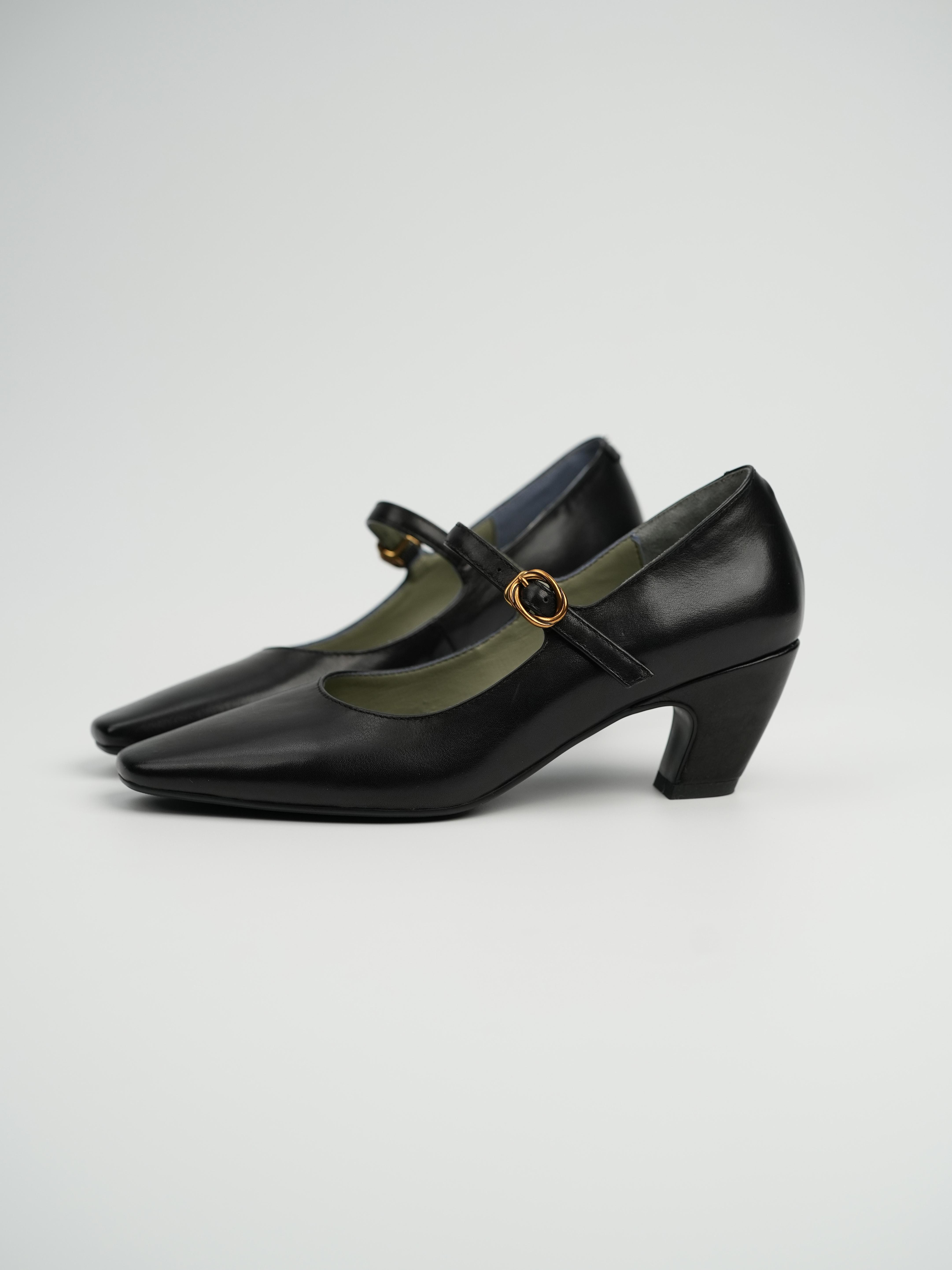 Women's Black Chunky Heel Round-Toe Work Shoes - Mid-Heel Leather Commuting Footwear for Office Style