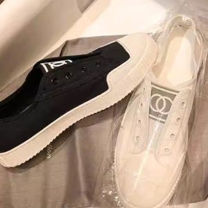 Women's Breathable Canvas Slip-On Sneakers, Flat Casual Shoes for Spring/Summer 2025, Small Fragrant Style, Little White Shoes