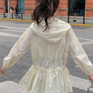 Women's Breathable Hooded Sun Protection Jacket - Stylish Mid-Length Windbreaker for Summer 2025, Skin-Friendly and Lightweight