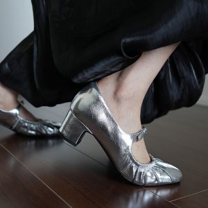 Women's Chunky Heel Mary Jane Shoes - Small Round Toe, Shallow Mouth, All-Season Flats in Gold and Silver for Spring Style