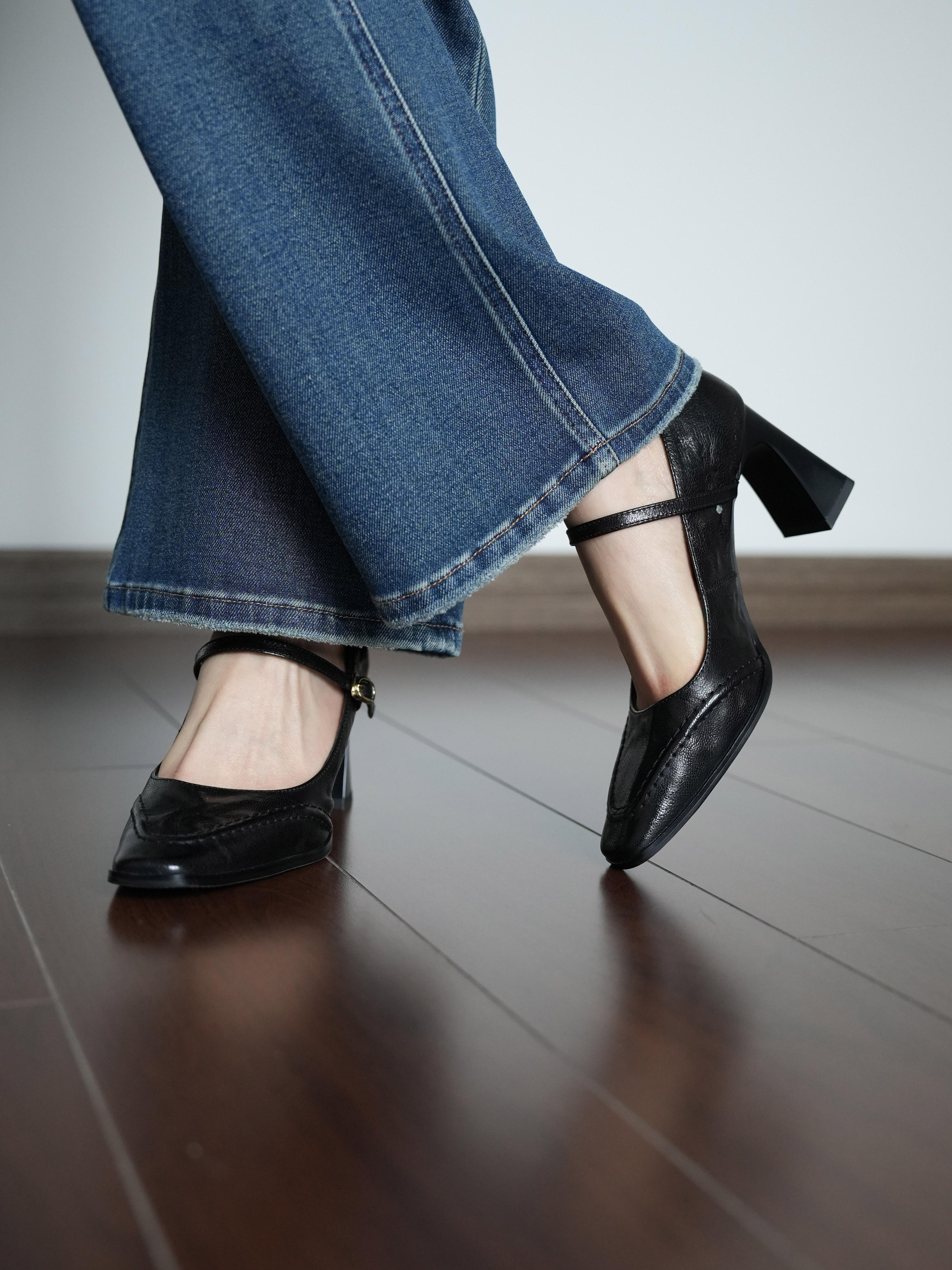 Women's Chunky Heel Square-Toe High Heels - French Retro Style Shallow Mouth Black Work Shoes for Commuting