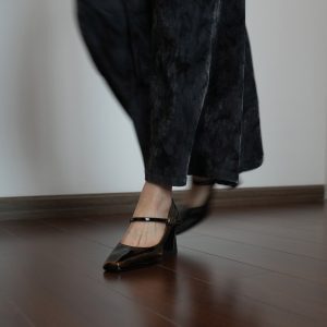 Women's Chunky High Heel Mary Jane Shoes - Minimalist Square Toe Shallow Mouth One-Strap Design, Elegant New Style