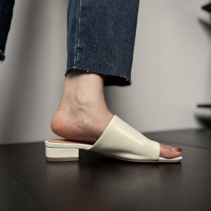 Women's Comfortable Flat Open-Toe Slide Sandals - Breathable Summer Half-Slippers for Casual Outdoor Wear, Simple and Stylish