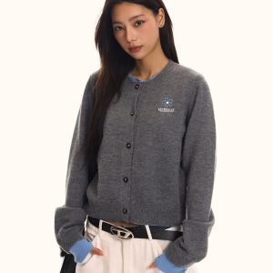 Women's Fake Two-Piece Spliced Sweater Cardigan - Knitted Slim Fit Outerwear in American Vintage Style
