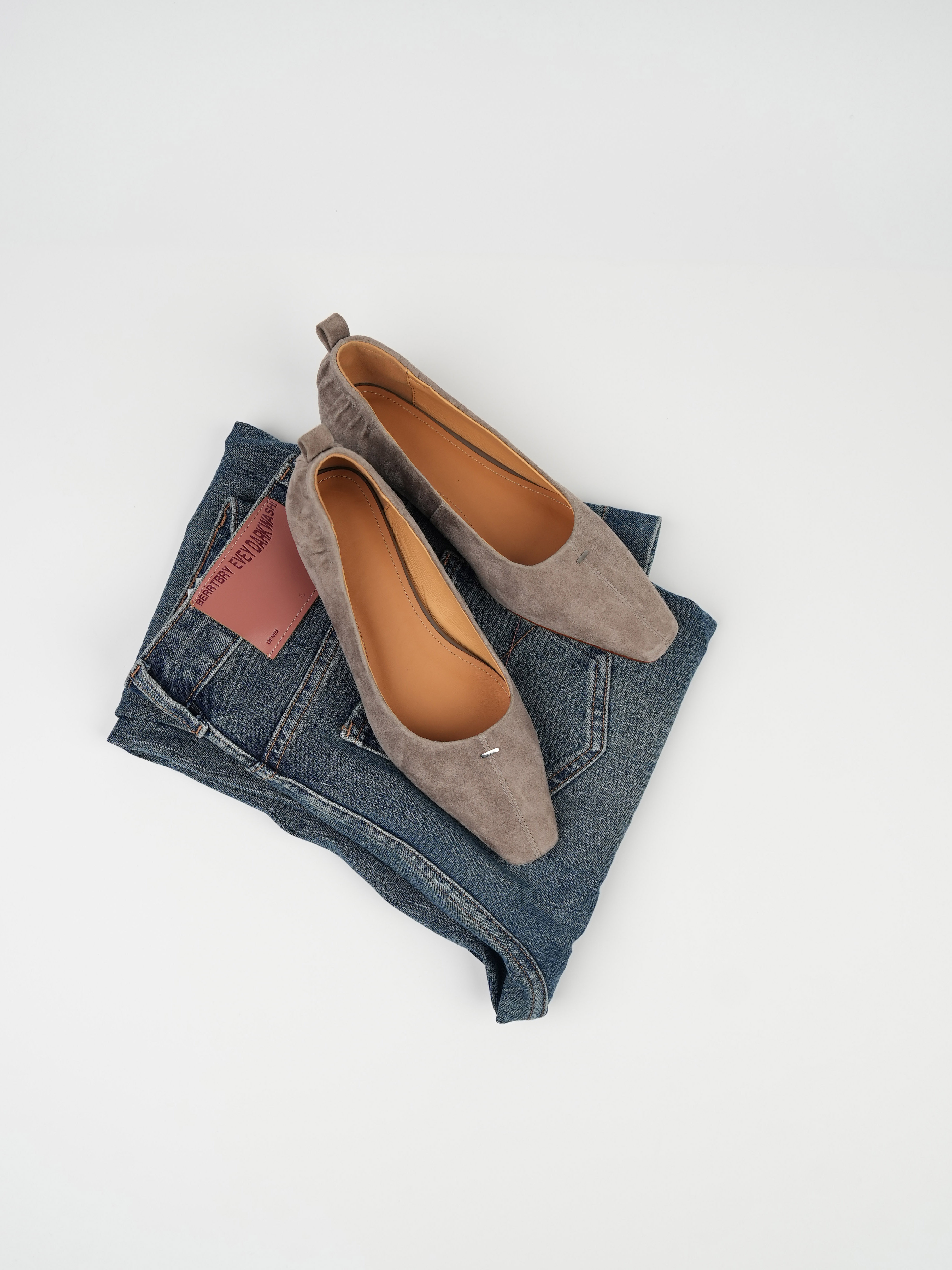 Women's Flat Low-Heeled Driving Shoes with Small Square Toe - Comfortable and Simple Work Shoes for All Seasons
