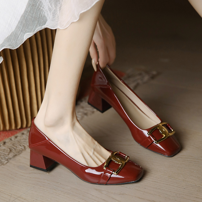 Women's French-Style Pointed-Toe High Heels, Patent Leather Wine Red Chunky Heel, Spring 2025 Fashion