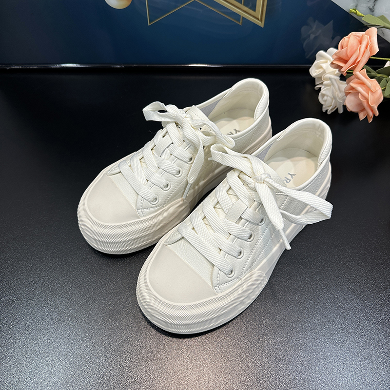 Women's Genuine Leather White Sneakers, Breathable Lace-Up Design, Ultra-Soft Thick-Soled Casual Shoes for Spring/Summer 2025, Trendy Style