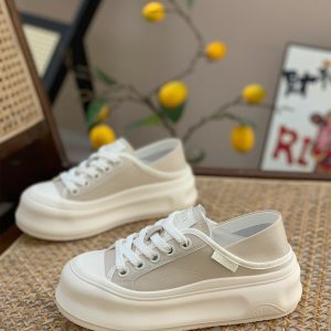 Women's Genuine Leather White Sneakers, Breathable Thick-Soled Casual Shoes, Round-Toe, Two-Way Wear for Spring Autumn 2025